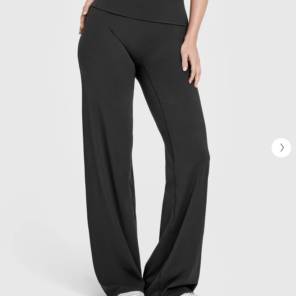 SOFTMOTION™ FOLD OVER STRAIGHT LEG BOTTOMS